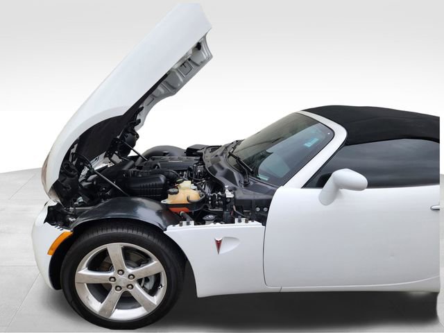 Used 2006 Pontiac Solstice Convertible w/ Premium Package RWD image 20