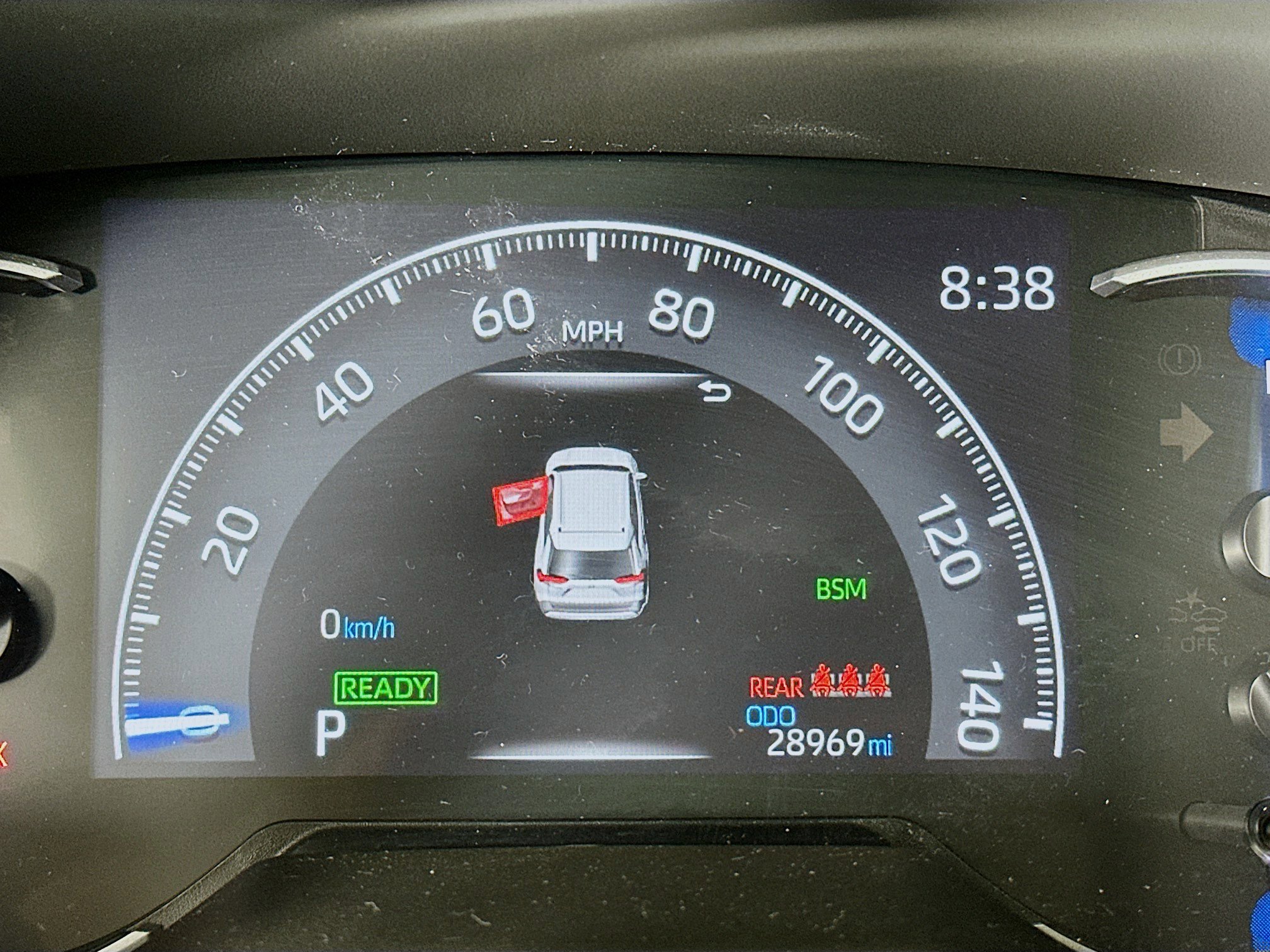 Used 2025 Toyota RAV4 XLE AWD/4WD image 19