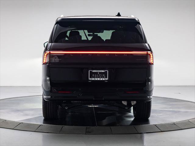 New 2027 Lincoln Navigator L Black Label AWD/4WD image 4