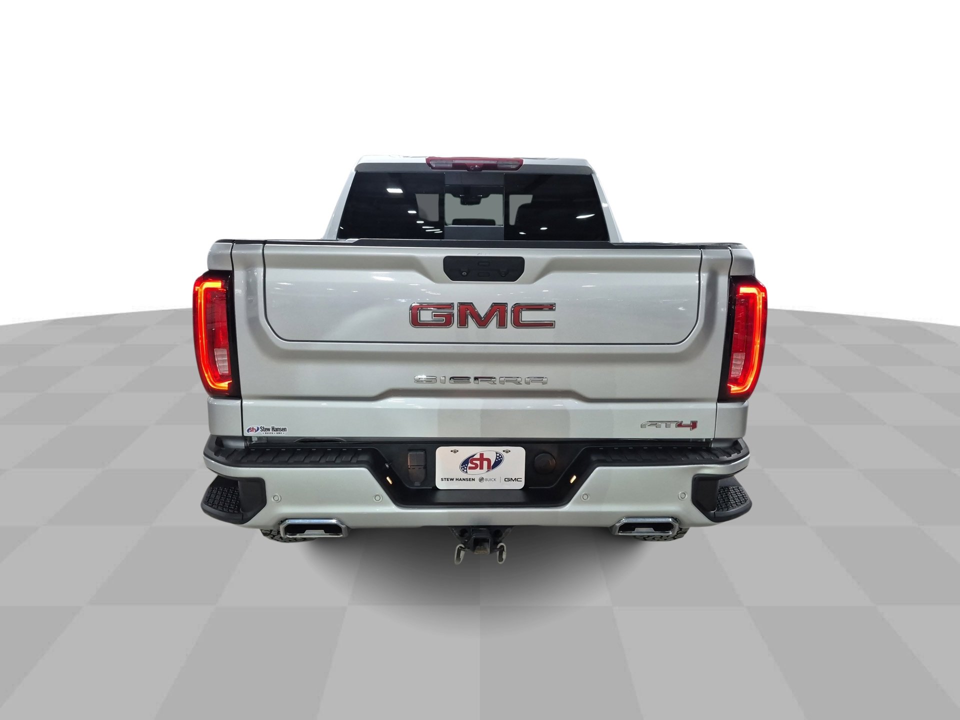 Used 2022 GMC Sierra 1500 AT4 w/ Technology Package image 9