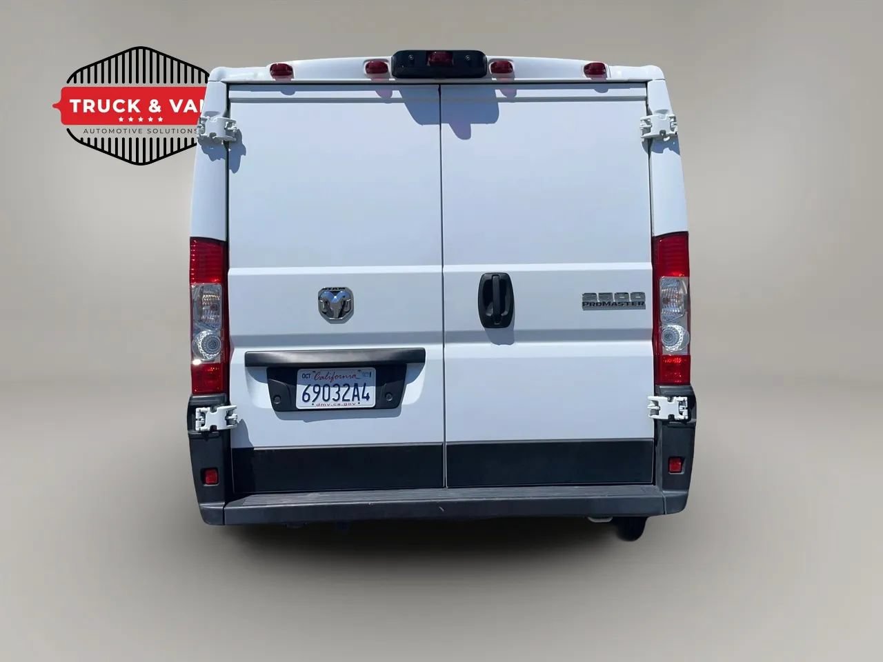 Used 2025 RAM ProMaster 2500 w/ Convenience Group FWD image 45