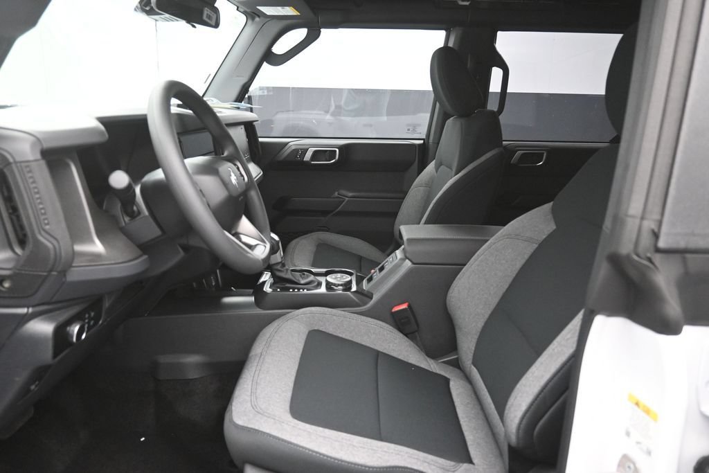 New 2026 Ford Bronco 4-Door w/ Sasquatch Package AWD/4WD image 19