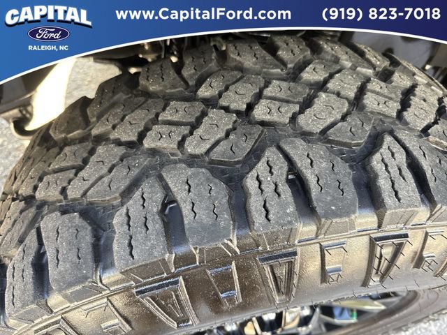 Used 2022 Ford F250 XLT w/ Black Appearance Package AWD/4WD image 14