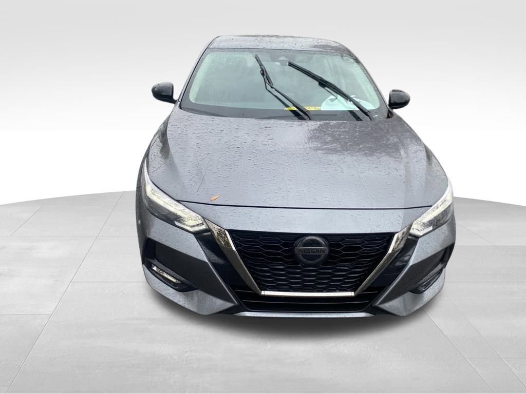 Used 2022 Nissan Sentra SR w/ Electronics Package image 2