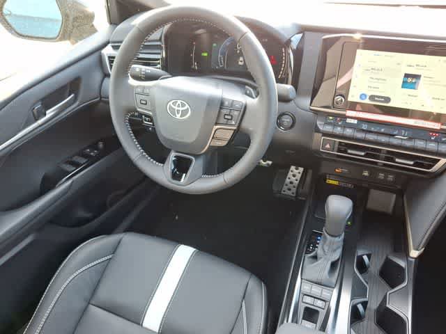New 2026 Toyota Camry SE FWD image 15