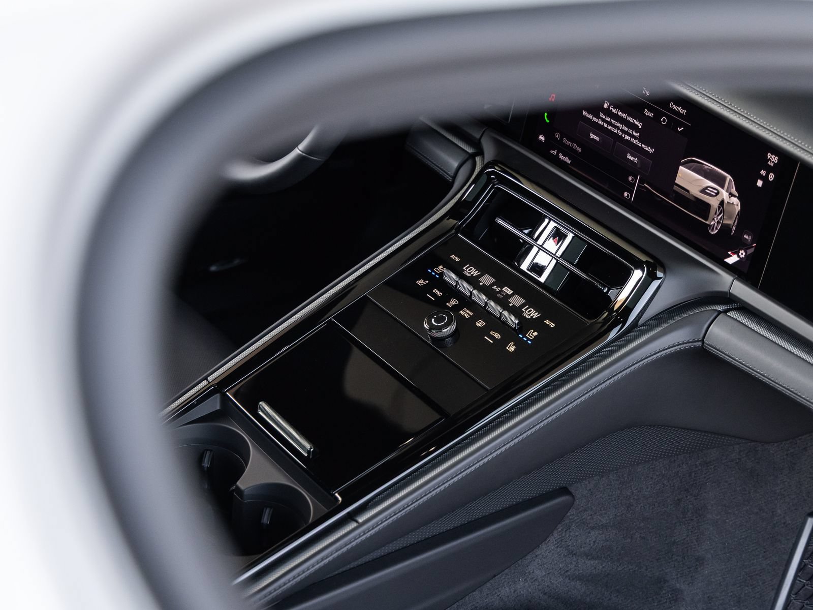 New 2026 Porsche Panamera 4 AWD/4WD image 36