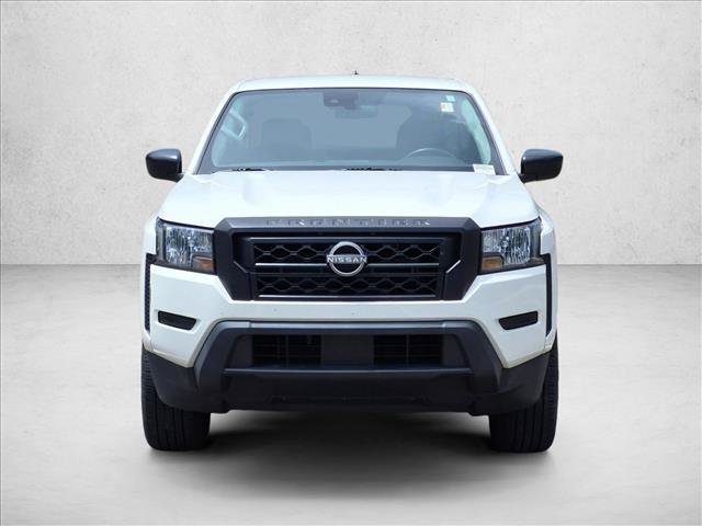 Used 2022 Nissan Frontier S RWD image 2