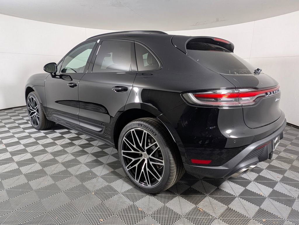 New 2026 Porsche Macan S image 3