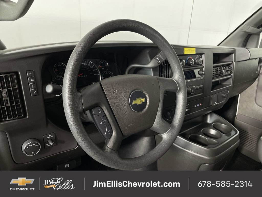 Used 2025 Chevrolet Express 3500 LS image 11