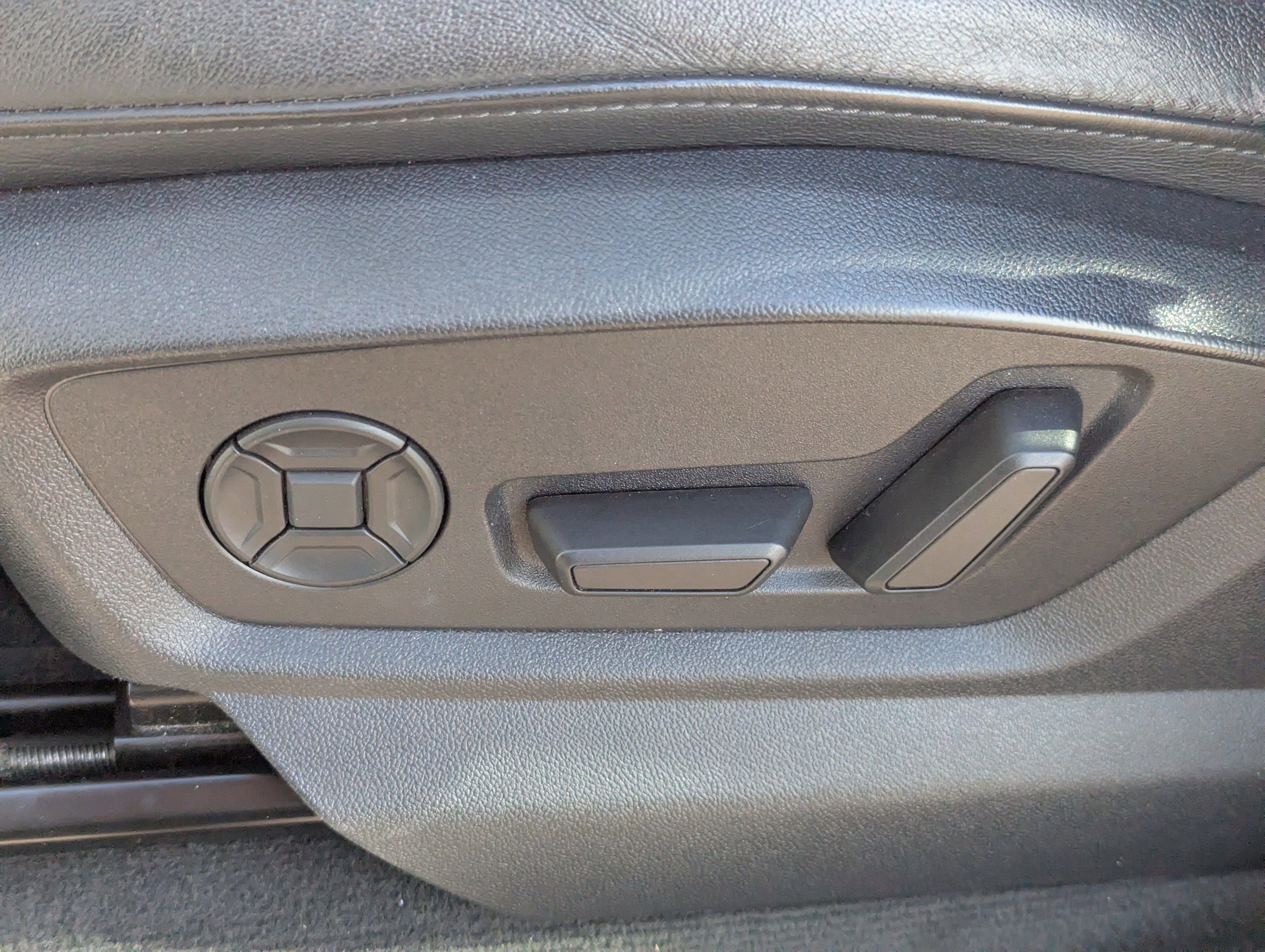 Used 2023 Audi Q7 3.0T Premium Plus image 21