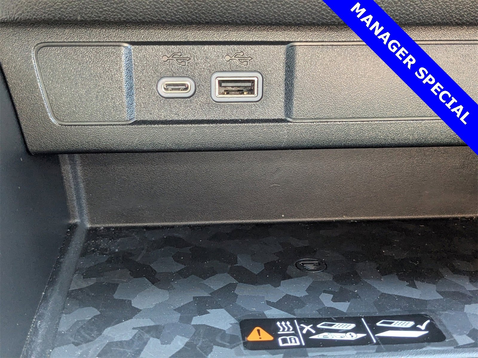 Used 2024 Chevrolet Colorado ZR2 w/ ZR2 Bison Edition image 24