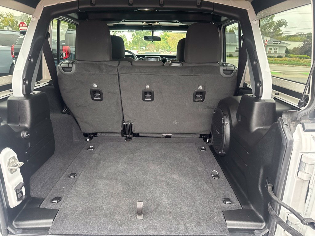 Used 2023 Jeep Wrangler Unlimited Sport AWD/4WD image 43