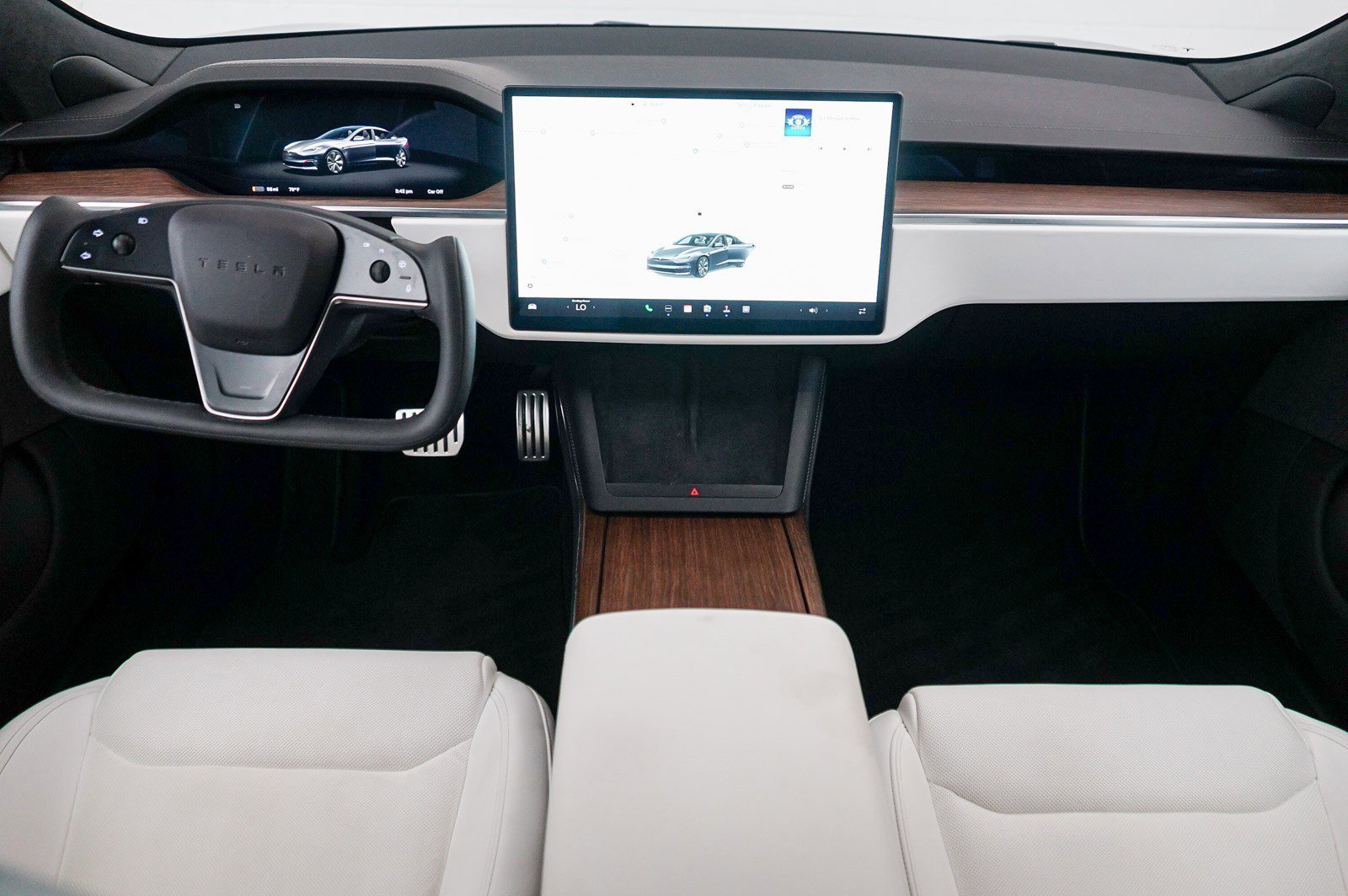 Used 2022 Tesla Model S Standard Range image 11