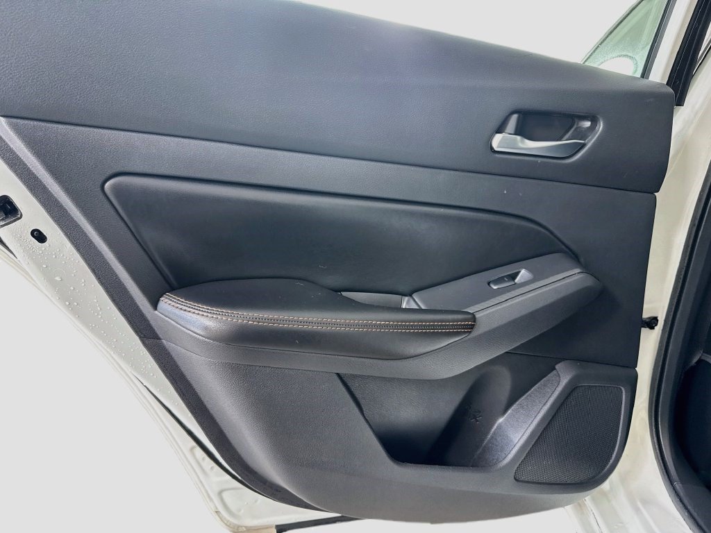 Used 2019 Nissan Altima 2.5 SR FWD image 25