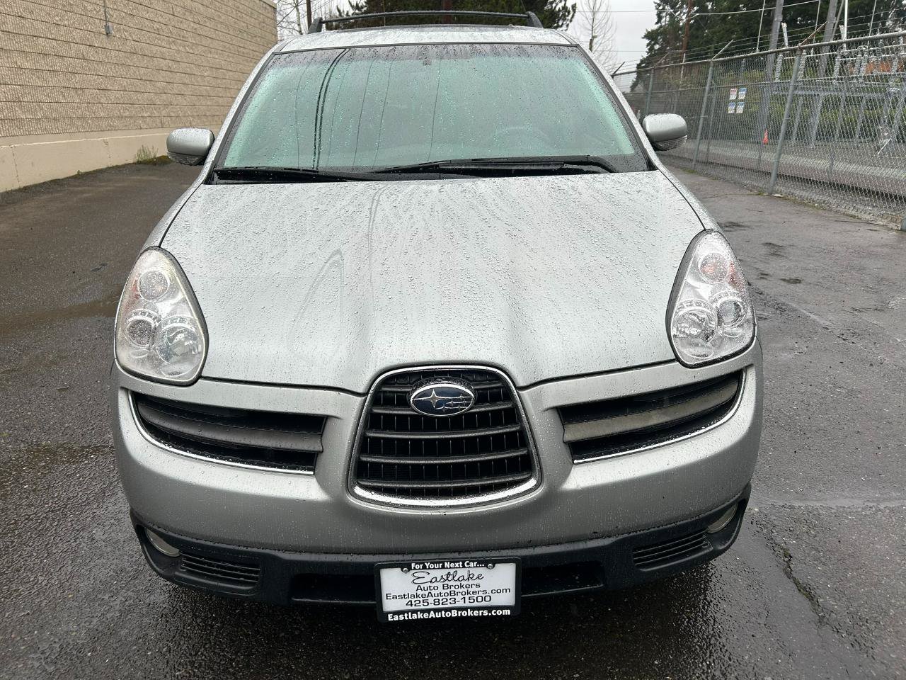 Used 2007 Subaru Tribeca w/ 3rd Row AWD/4WD image 2