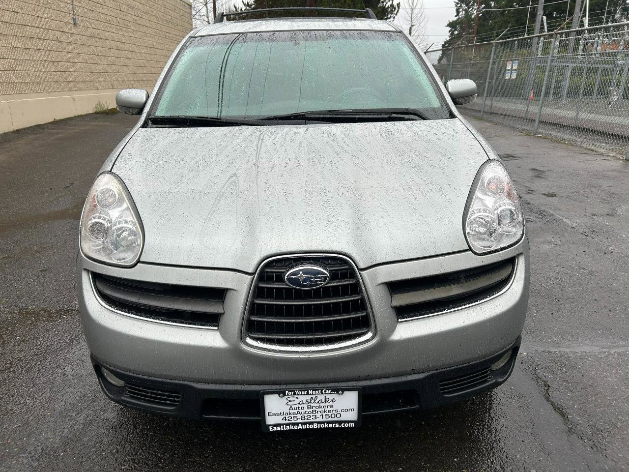 Used 2007 Subaru Tribeca w/ 3rd Row AWD/4WD image 2