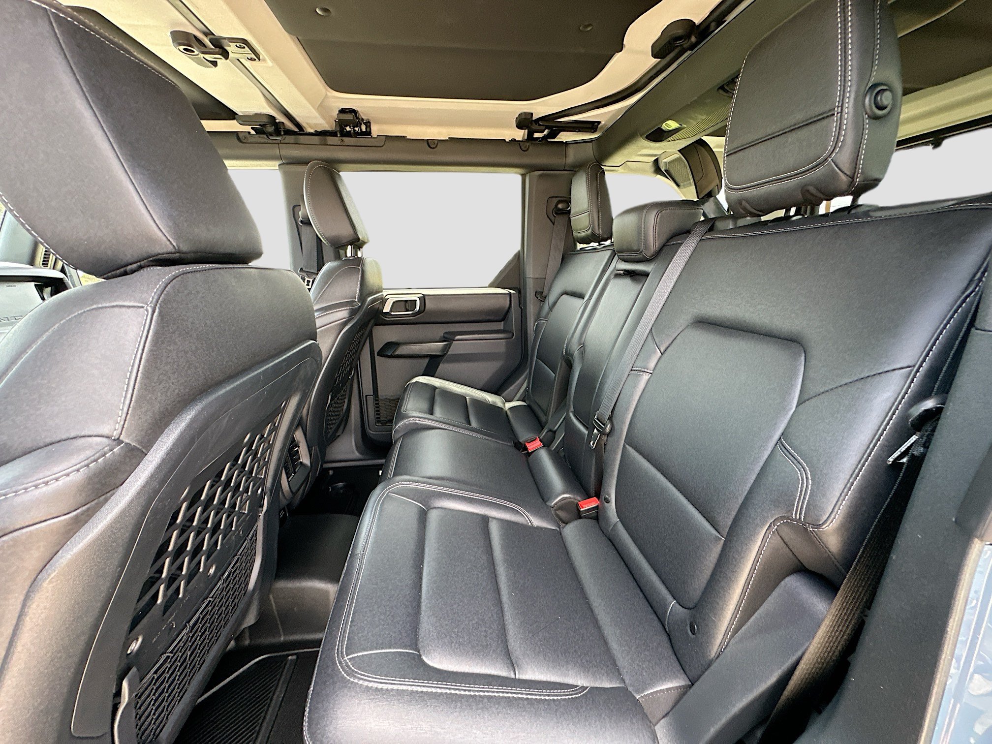 Used 2025 Ford Bronco Badlands AWD/4WD image 23
