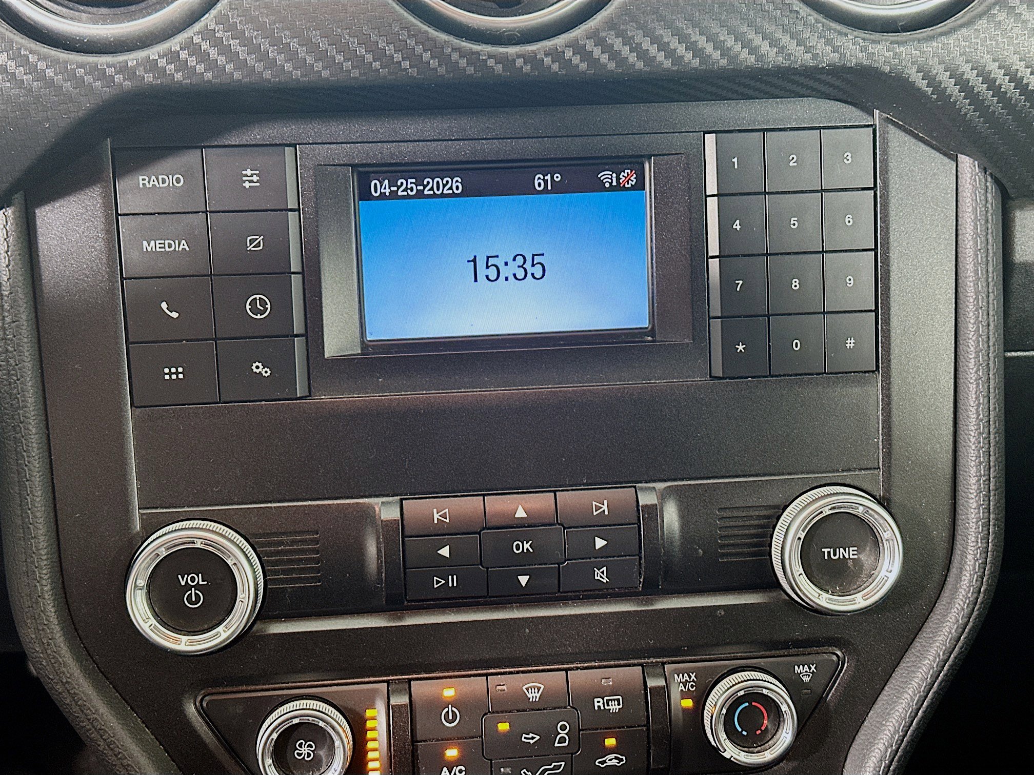 Used 2019 Ford Mustang Coupe RWD image 19