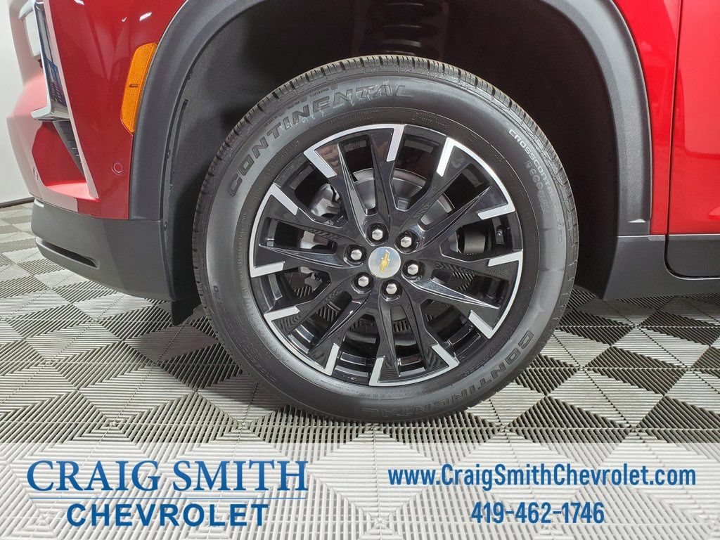 New 2026 Chevrolet Traverse LT w/ Enhanced Driving Package FWD image 36