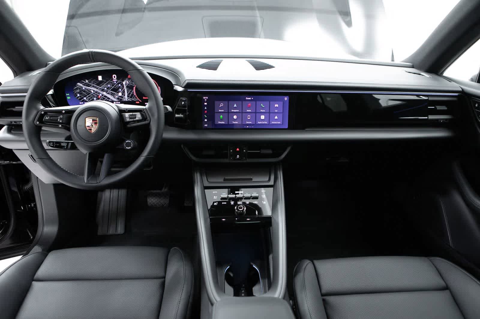 Certified 2025 Porsche Macan 4 Electric AWD/4WD image 13