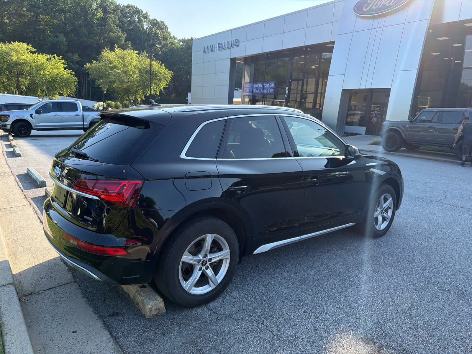 Used 2021 Audi Q5 2.0T Premium AWD/4WD image 4