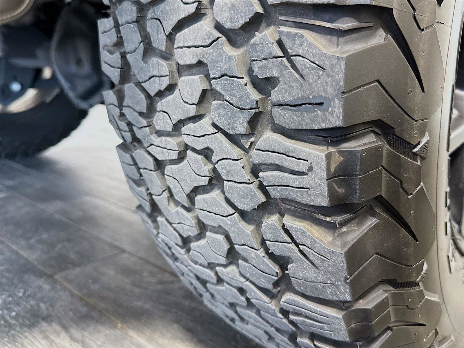 Used 2024 Jeep Wrangler Willys image 29