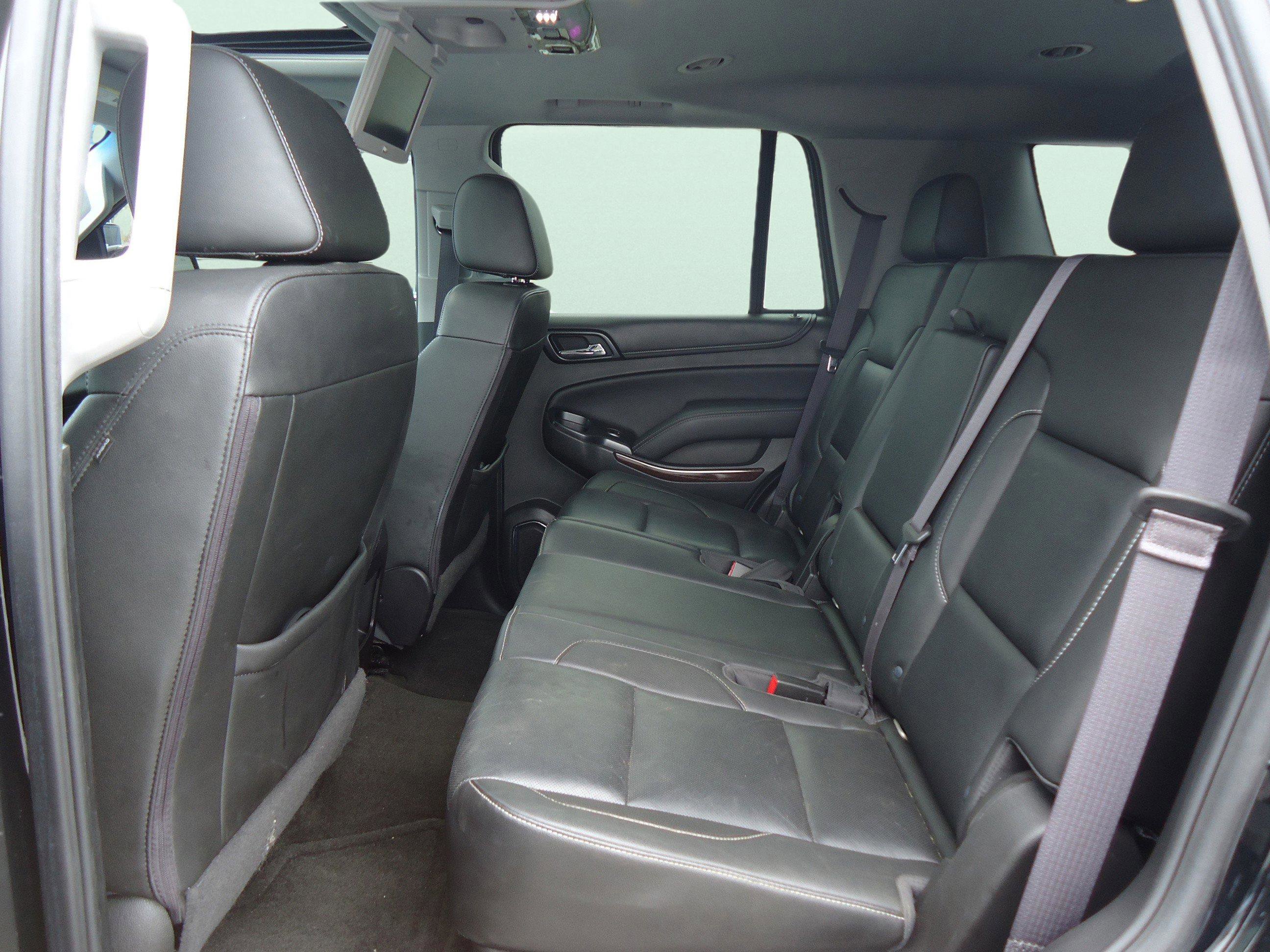 Used 2017 GMC Yukon SLT w/ Open Road Package AWD/4WD image 29