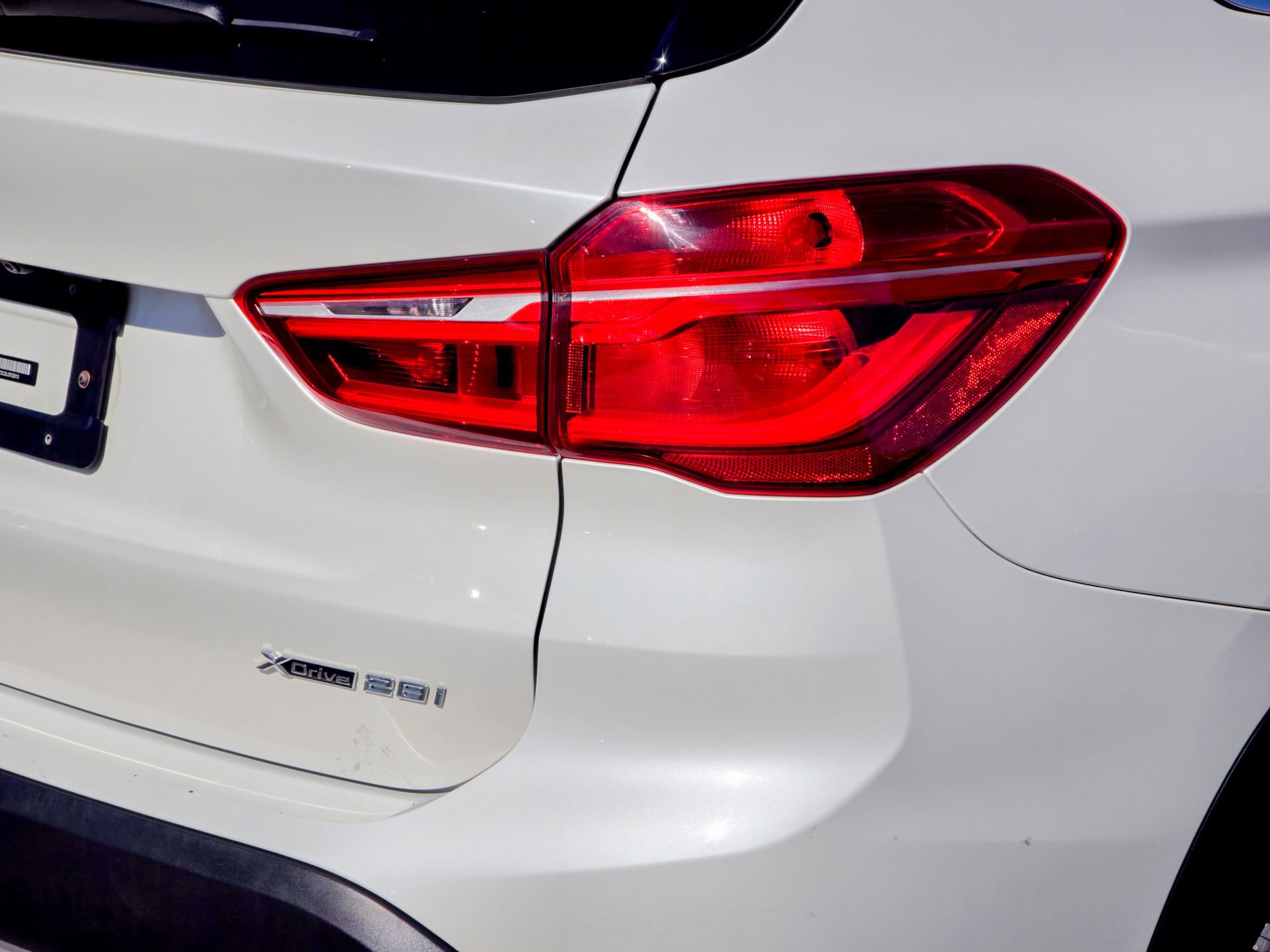 Used 2018 BMW X1 xDrive28i w/ Premium Package image 19