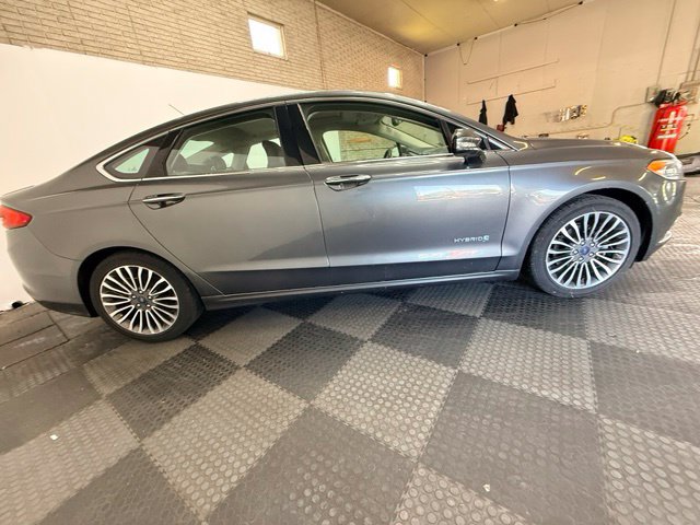 Used 2017 Ford Fusion Titanium FWD image 7