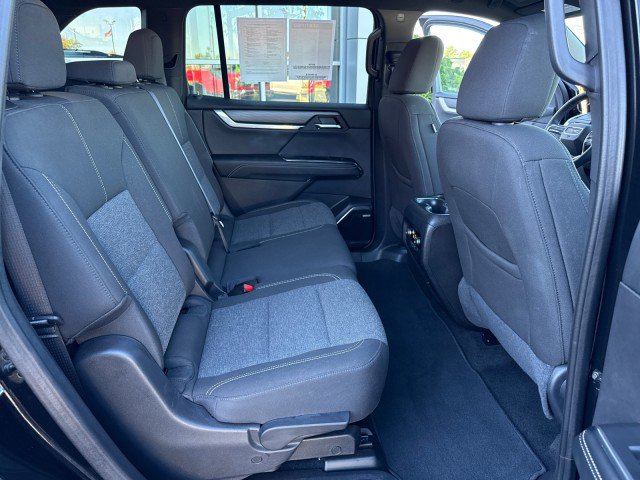 Certified 2025 GMC Acadia Elevation image 32