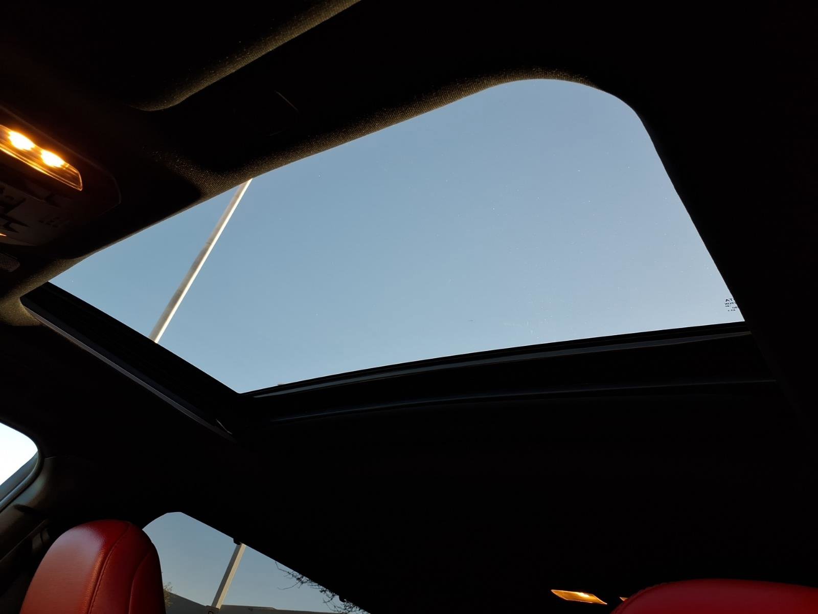 Used 2023 Toyota Highlander XSE image 11