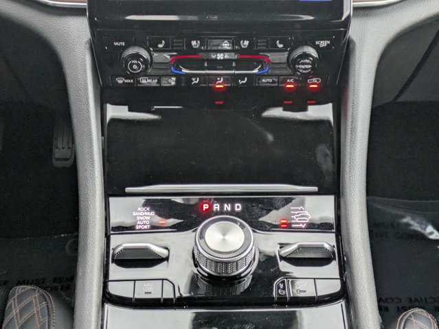 Certified 2025 Jeep Grand Cherokee Summit w/ Obsidian Package AWD/4WD image 19