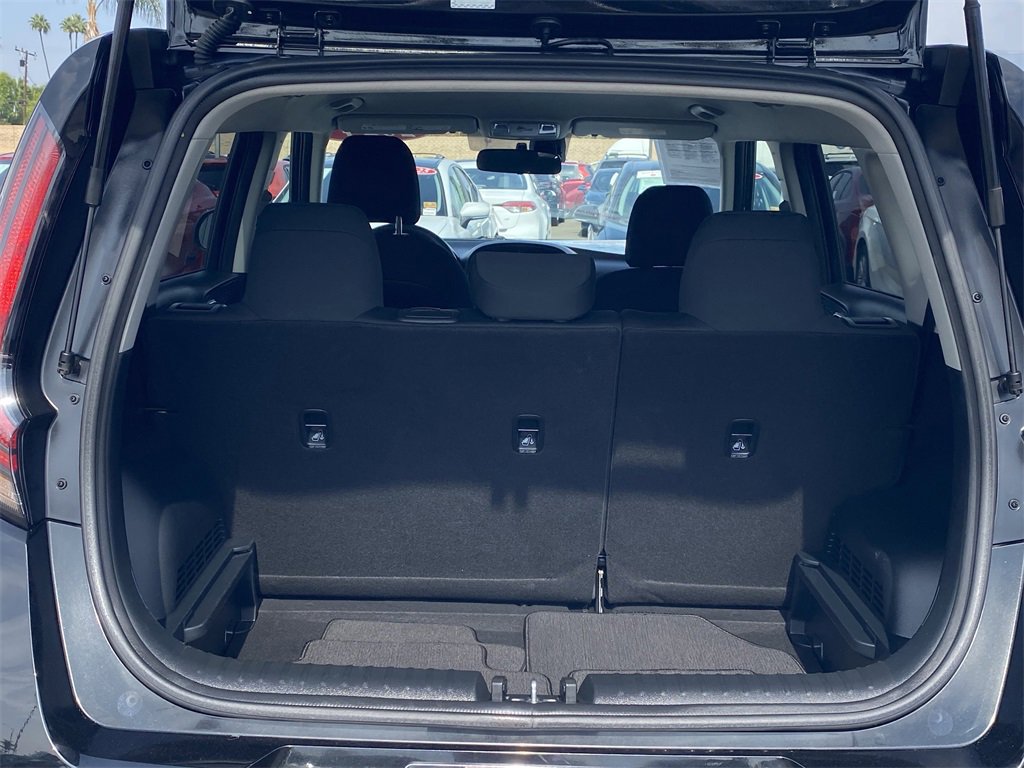 Used 2024 Kia Soul LX w/ Option Group 015 image 17