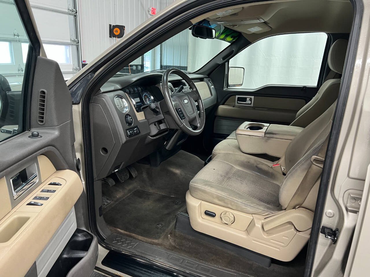 Used 2010 Ford F150 XLT AWD/4WD image 7