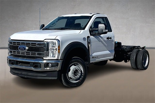 New 2026 Ford F450 XL w/ XL Chrome Package image 1