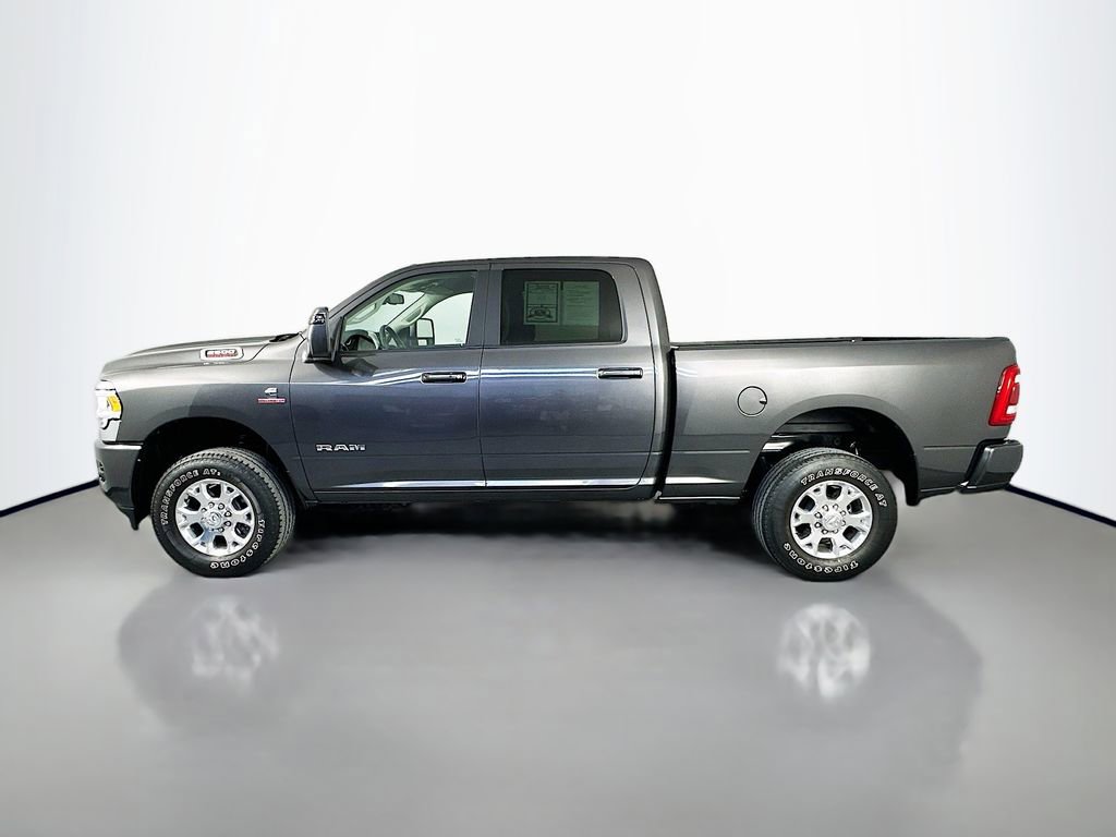 Used 2024 RAM 2500 Laramie AWD/4WD image 4