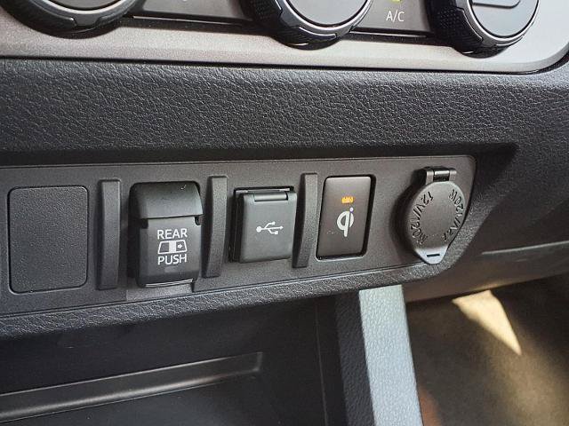 Used 2021 Toyota Tacoma TRD Sport RWD image 8