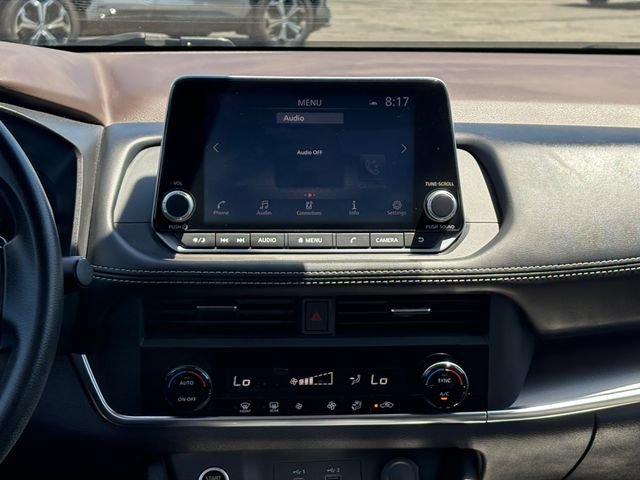 Used 2023 Nissan Rogue SV FWD image 18