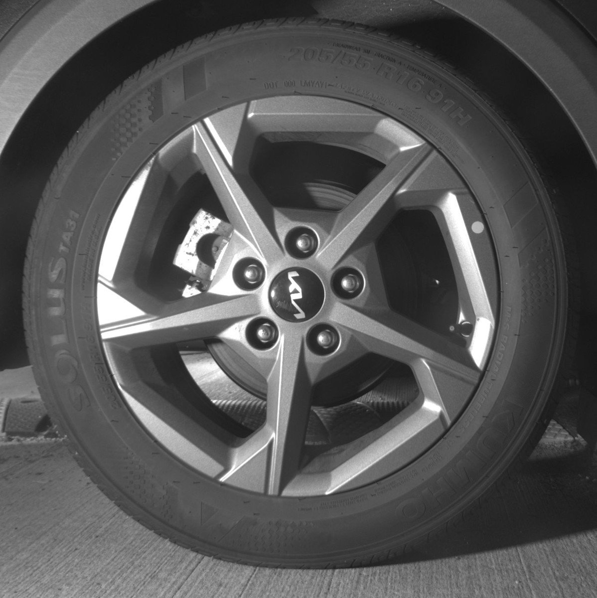 Used 2025 Kia K4 LXS image 15