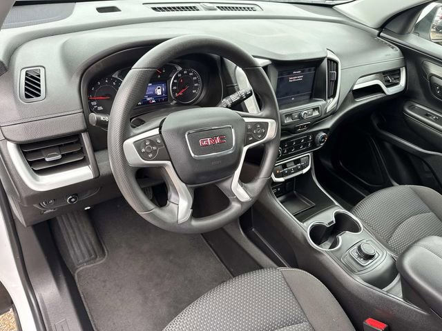 Used 2022 GMC Terrain SLE image 22