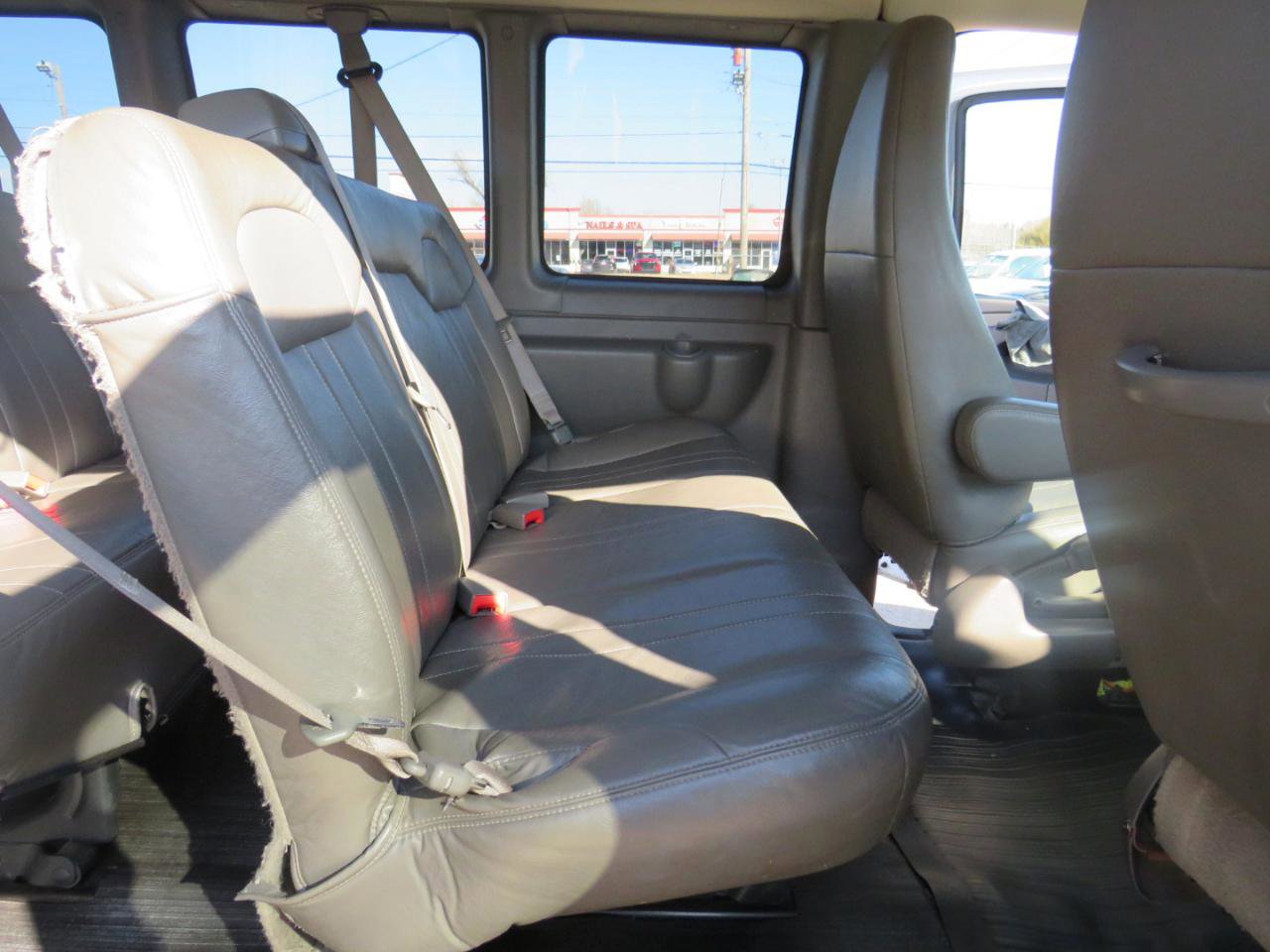 Used 2014 Chevrolet Express 1500 LS image 21
