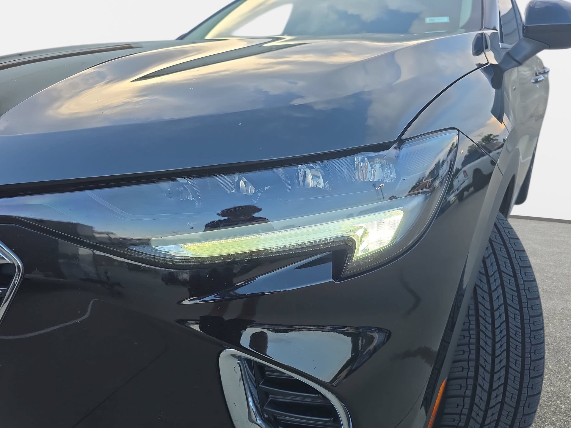 Used 2023 Buick Envision Essence FWD image 29