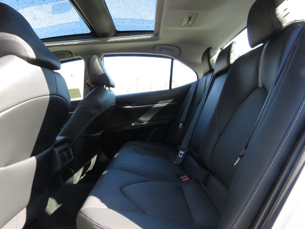 Used 2023 Toyota Camry XSE AWD/4WD image 19