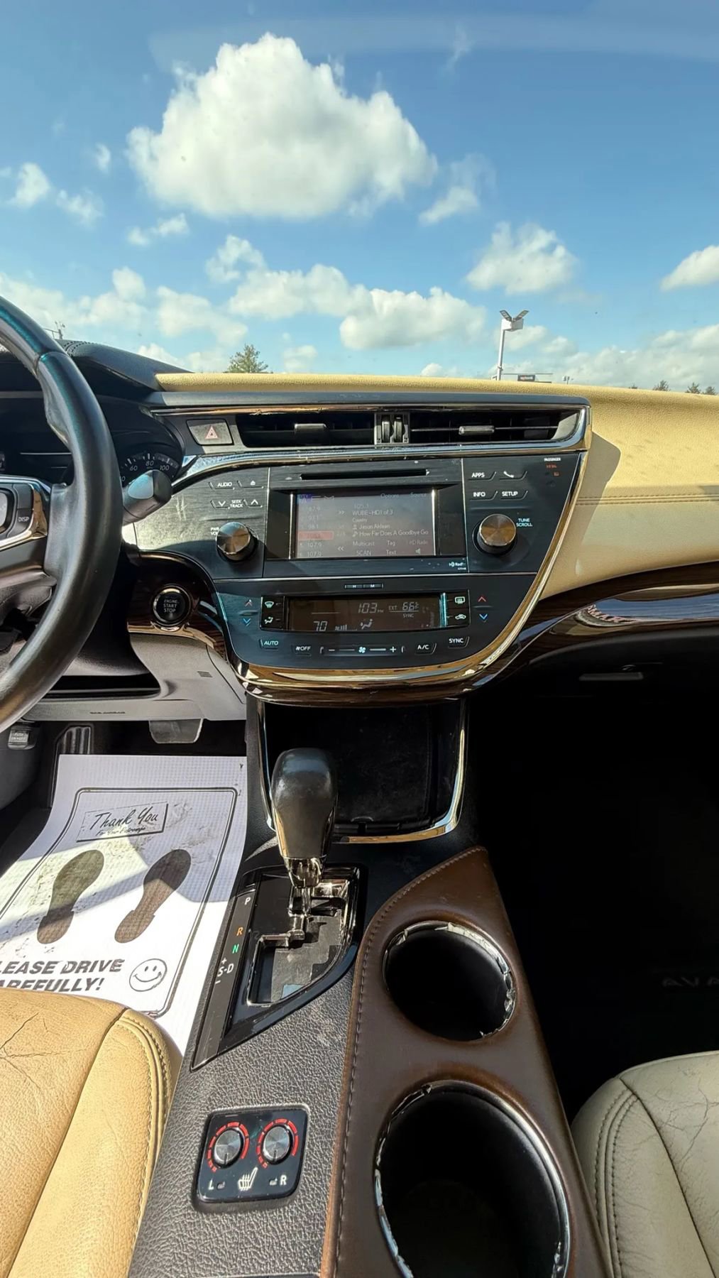 Used 2014 Toyota Avalon XLE Touring FWD image 10