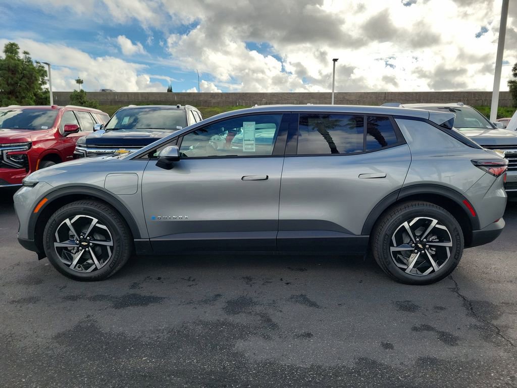 New 2026 Chevrolet Equinox EV LT image 22