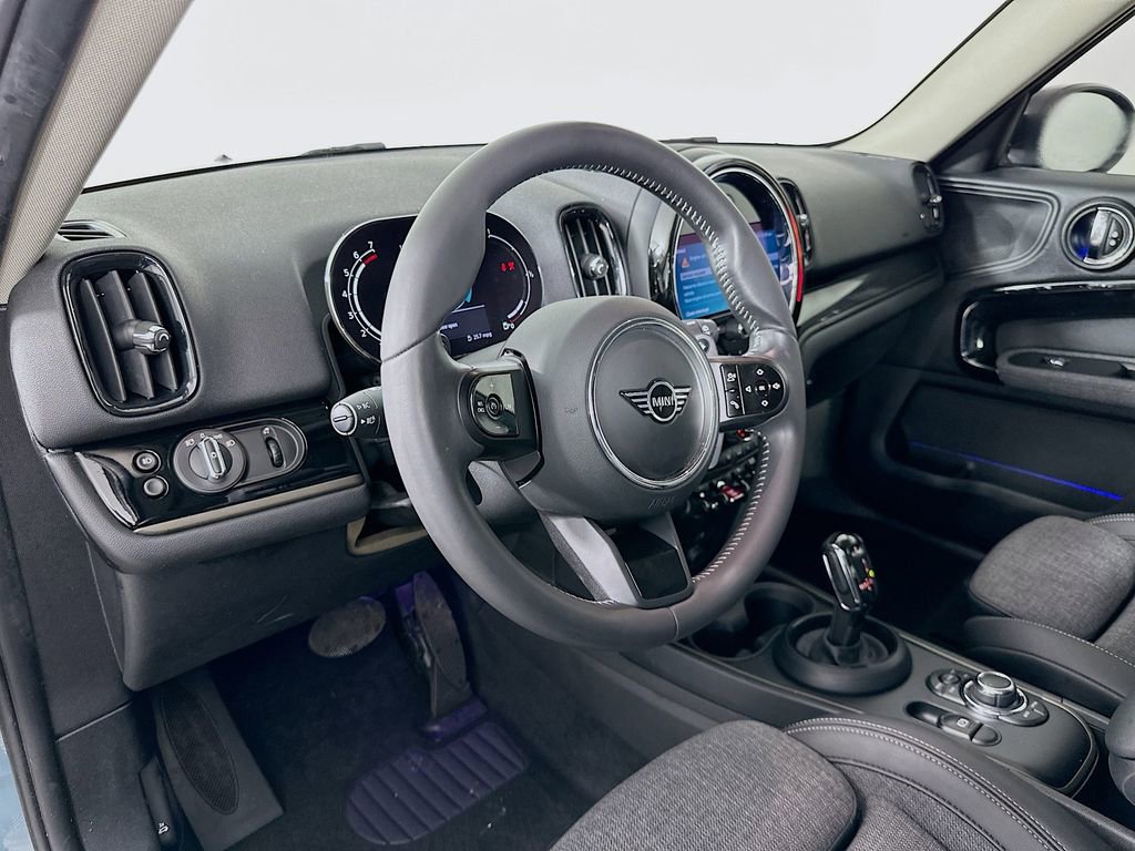 Certified 2024 MINI Cooper Countryman S FWD image 9