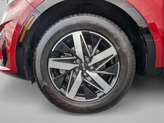 Used 2021 Kia Sorento S image 21