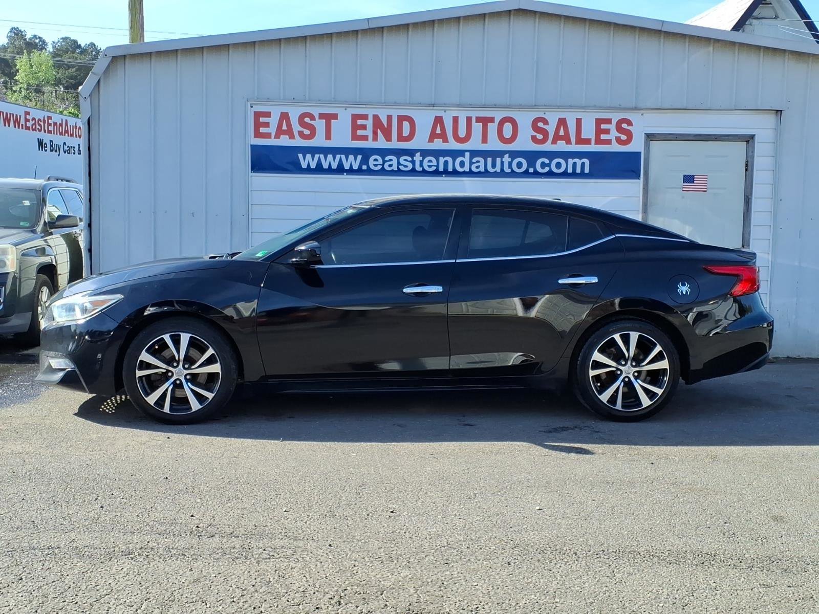 Used 2017 Nissan Maxima 3.5 S image 2