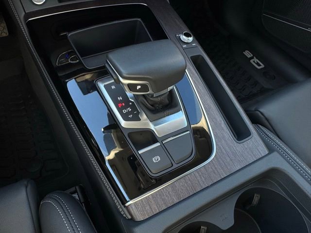 Certified 2025 Audi Q5 2.0T Premium Plus image 18