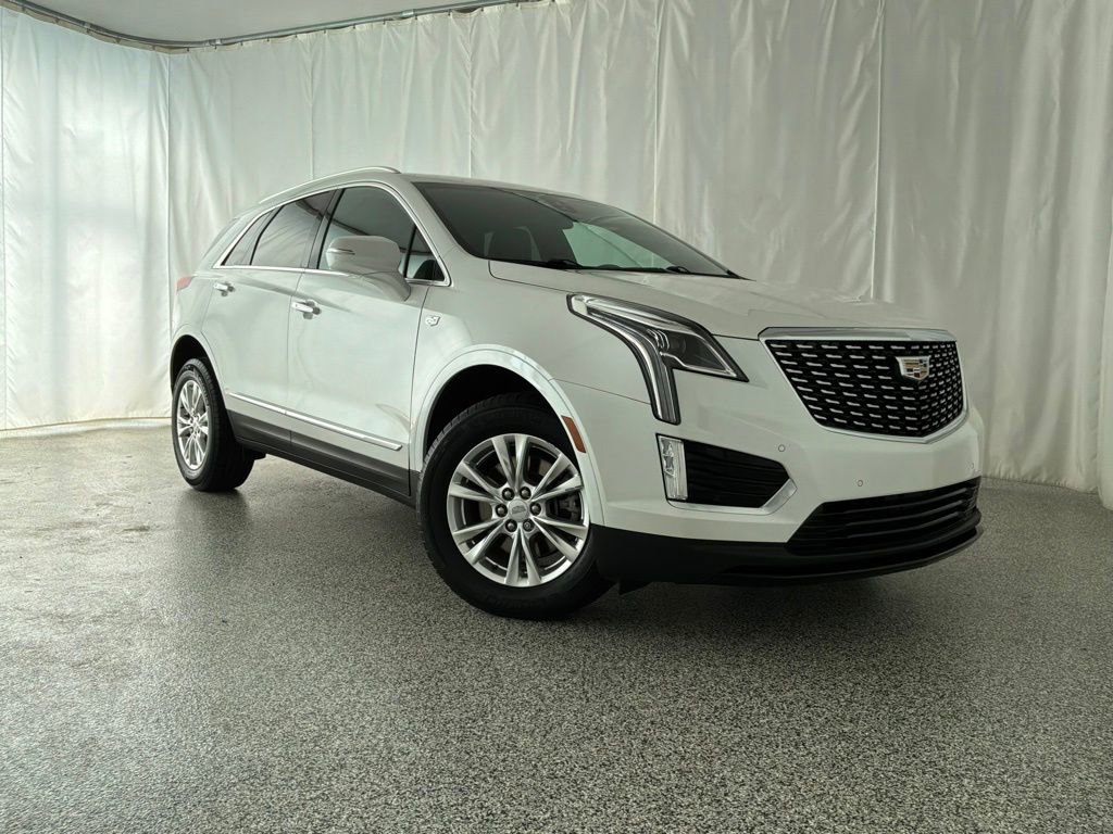 Used 2022 Cadillac XT5 Luxury w/ LPO, Floor Liner Package AWD/4WD image 1